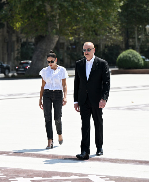 Prezident İlham Əliyev və birinci xanım Mehriban Əliyeva Gəncə şəhərində olublar<font color=red> - FOTOLAR</font>