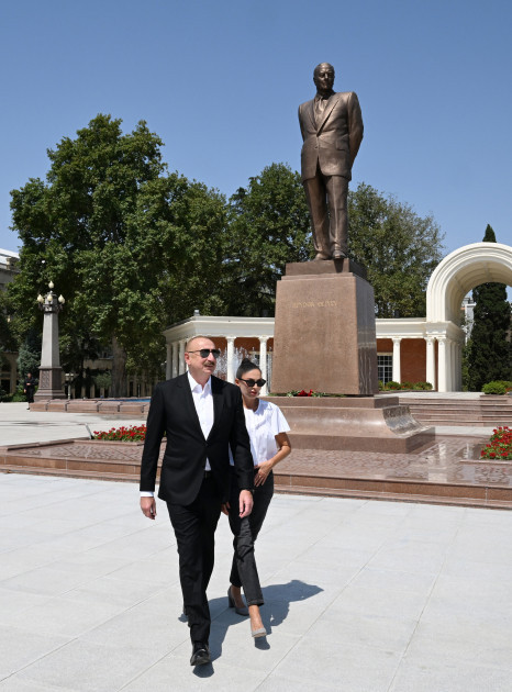 Prezident İlham Əliyev və birinci xanım Mehriban Əliyeva Gəncə şəhərində olublar<font color=red> - FOTOLAR</font>