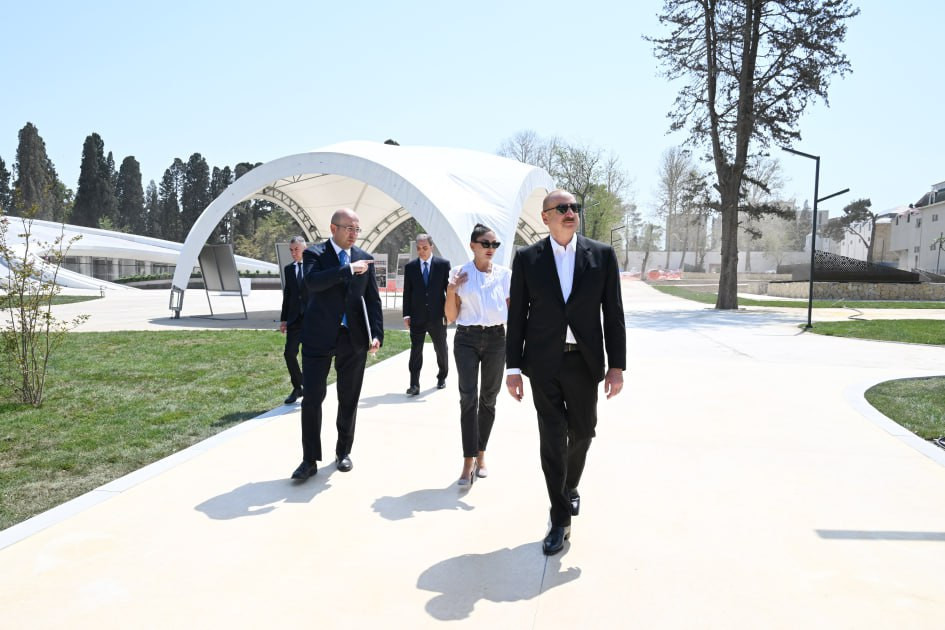 Gәncә Memorial Kompleksində görülən işlərlə tanışlıq<font color=red> - FOTOLAR</font>