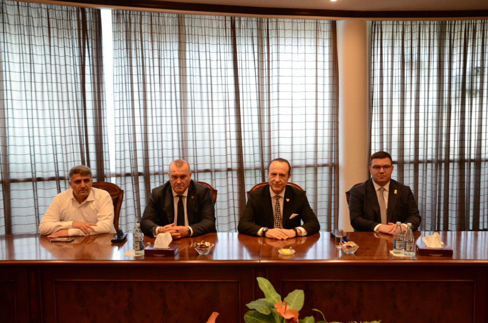 Azərbaycan və Albaniya arasında idman əlaqələrinin genişləndirilməsi məsələləri müzakirə olunub<font color=red> - FOTOLAR</font>