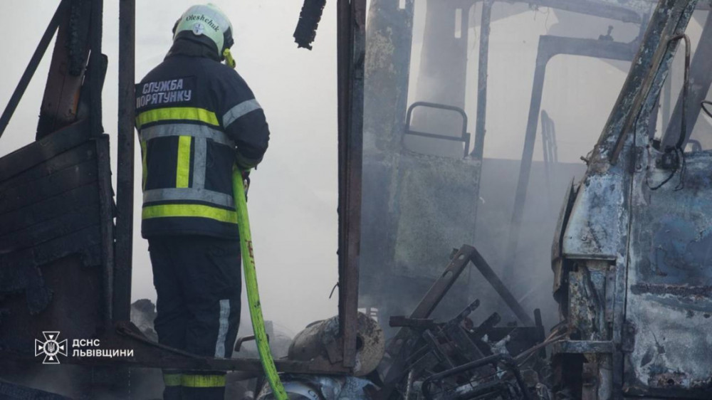 Rusiya müxtəlif növ silahlarla Ukraynaya növbəti kütləvi hücuma keçib<font color=red> - FOTOLAR</font>