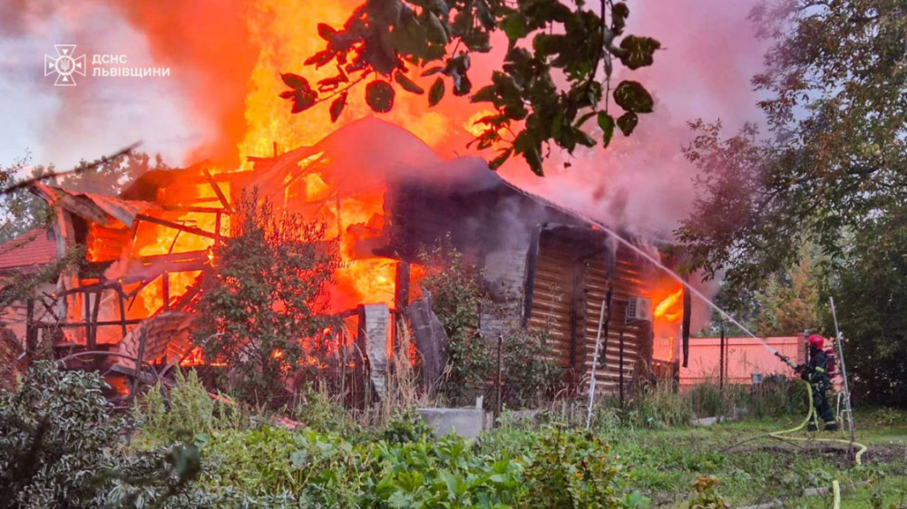 Rusiya müxtəlif növ silahlarla Ukraynaya növbəti kütləvi hücuma keçib<font color=red> - FOTOLAR</font>
