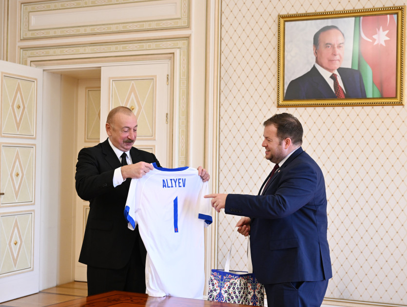 Prezident İlham Əliyev Böyük Britaniya və Şimali İrlandiya Birləşmiş Krallığının dövlət nazirini qəbul edib<font color=red> - FOTOLAR</font>