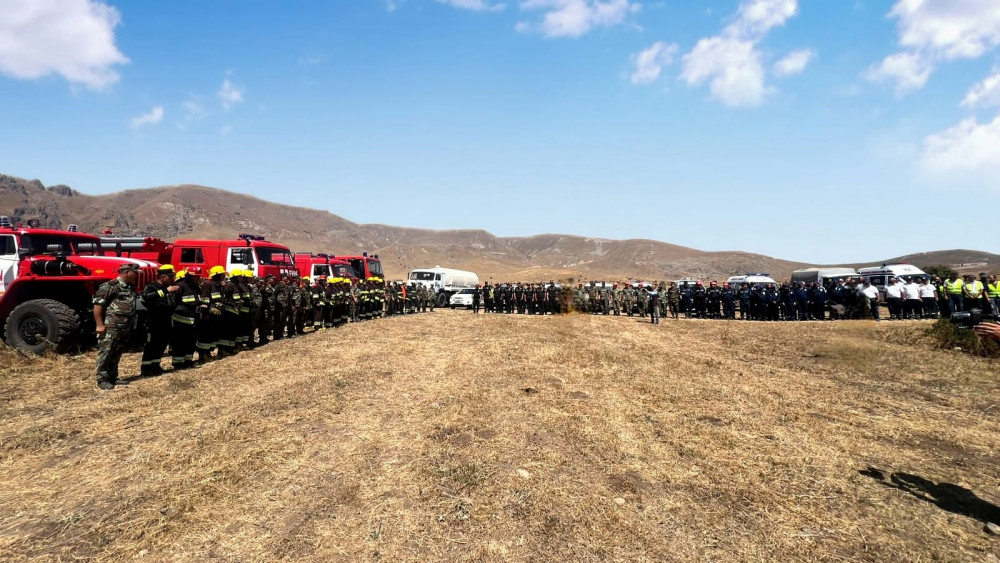 Şahbuz rayonunda meşəlik ərazidə yanğın-taktiki  təlim keçirilib<font color=red> - FOTOLAR</font>