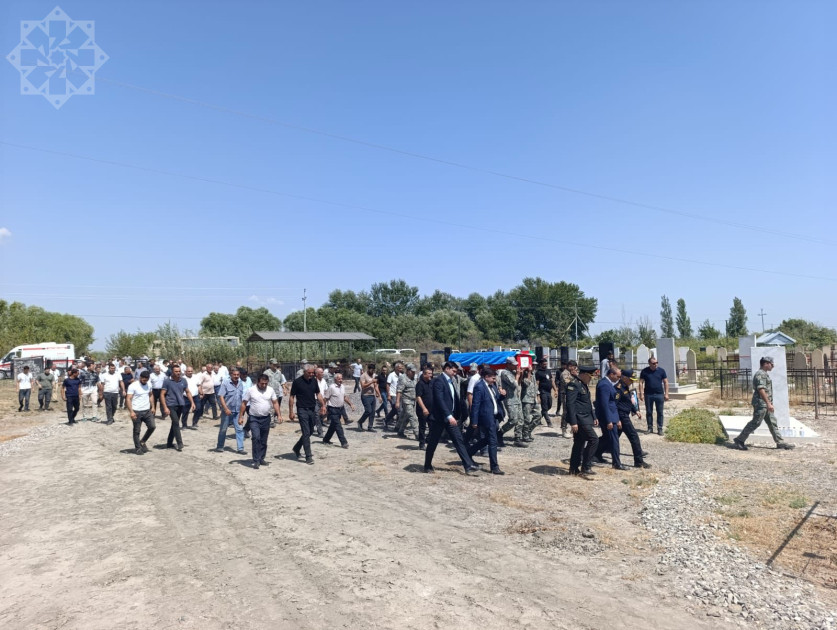 Birinci Qarabağ müharibəsinin itkin şəhidi Rizvan Hacıyev Kürdəmirdə dəfn edilib<font color=red> - FOTOLAR</font>