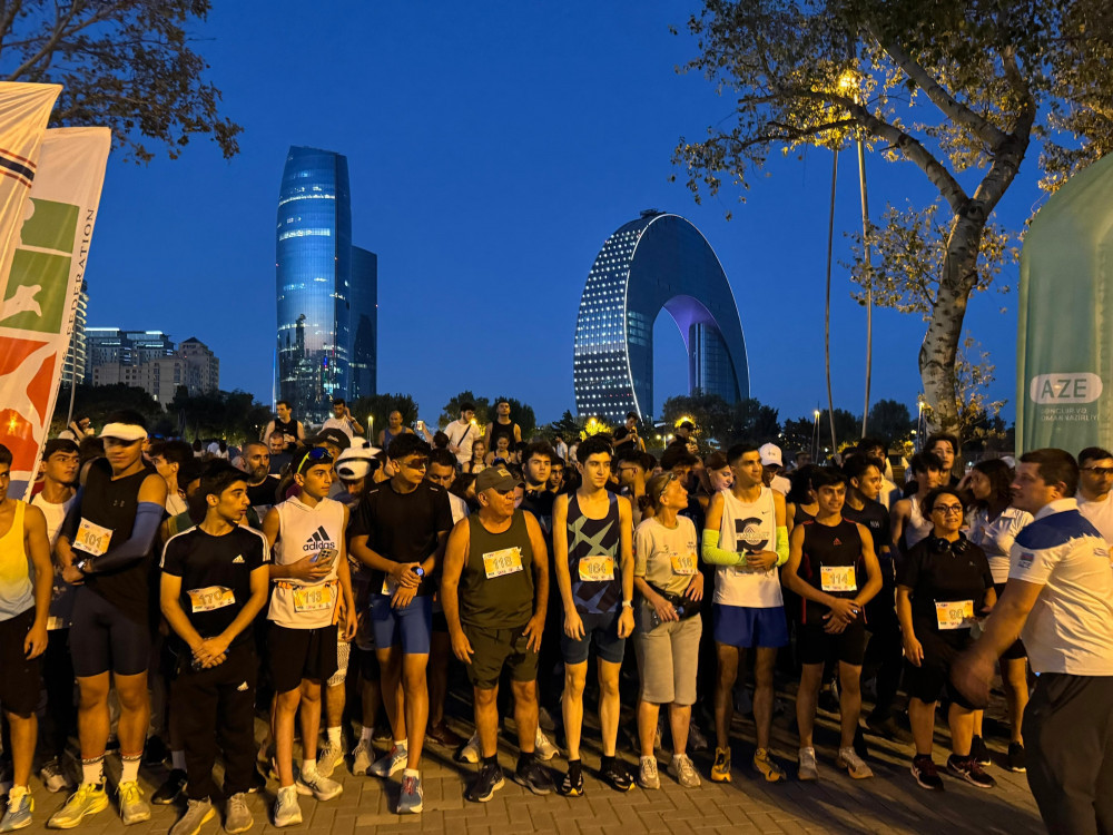 Naxçıvanlı atlet Əmrah Nağıyev “Qələbə Qaçışı”nın qalibi olub<font color=red> - FOTOLAR</font>