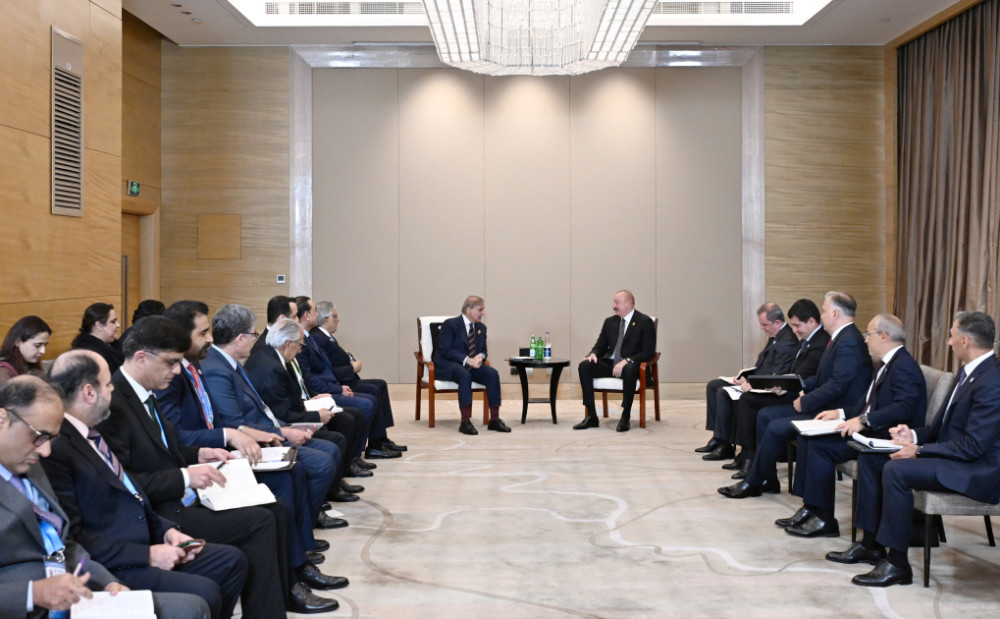 Tiencində Azərbaycan Prezidenti İlham Əliyevin Pakistanın Baş naziri ilə görüşü olub <font color=red> - FOTOLAR</font>