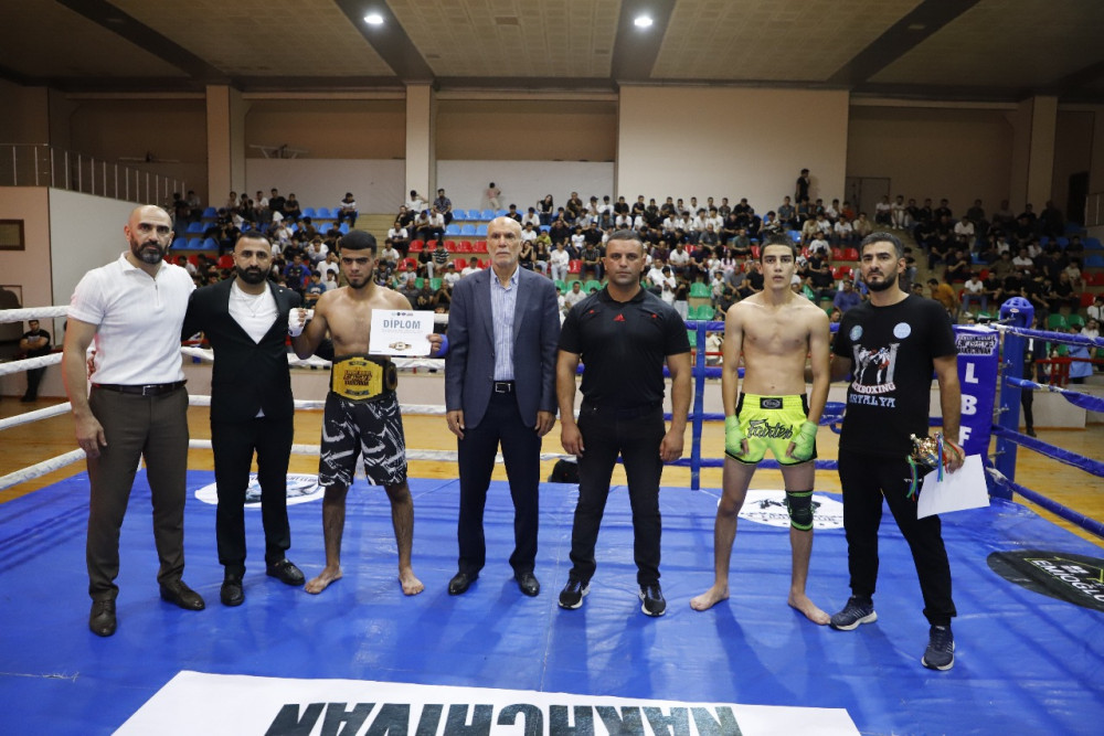 Naxçıvan şəhərində kikboks üzrə döyüş gecəsi keçirilib <font color=red> - FOTOLAR</font>