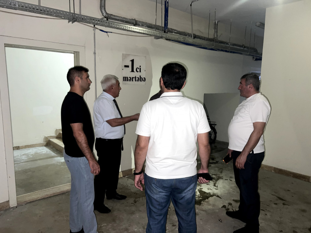 FHN tərəfindən Naxçıvan şəhərindəki çoxmərtəbəli yaşayış binasında 2 liftin fəaliyyəti dayandırılıb<font color=red> - FOTOLAR</font>