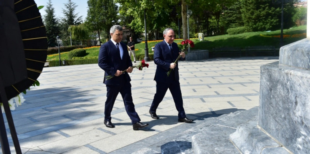 Azərbaycan və Türkiyə məhkəmə sistemləri arasında əlaqələrin daha da gücləndirilməsi müzakirə edilib<font color=red> - FOTOLAR</font>