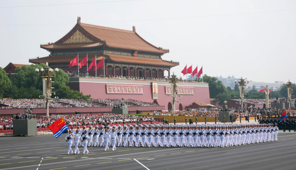 Azərbaycan Prezidenti Pekində İkinci Dünya müharibəsində Qələbənin 80-ci ildönümünə həsr olunmuş paradı izləyib<font color='red'> - YENİLƏNİB</font><font color=red> - FOTOLAR</font>