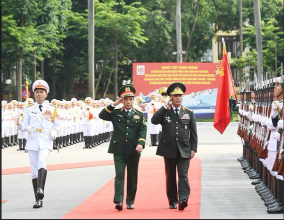 Azərbaycanla Vyetnam arasında hərbi təlim sahəsində əməkdaşlıq üzrə "Niyyət məktubu" imzalanıb<font color=red> - FOTOLAR</font>