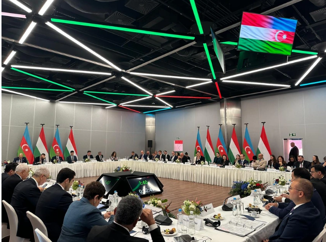 Sahil Babayev: "Ermənistanla sülh prosesi çərçivəsində elan edilmiş nəqliyyat və "yaşıl enerji" dəhlizləri Macarıstanla əməkdaşlıq üçün geniş imkanlar açır"<font color=red> - FOTOLAR</font>