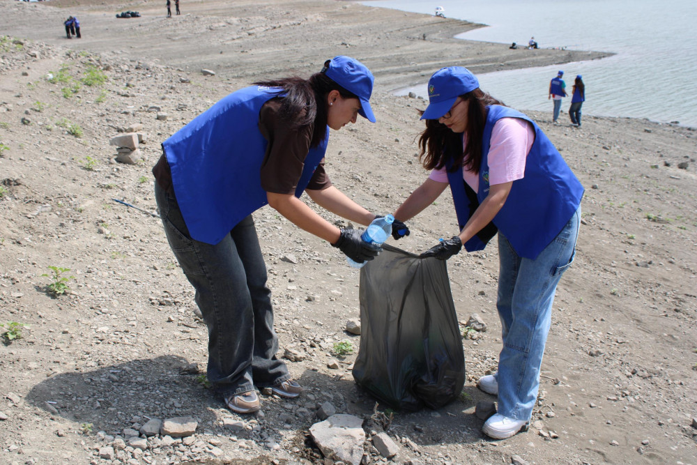 Heydər Əliyev Su Anbarının ətrafı tullantılardan təmizlənib<font color=red> - FOTOLAR</font>