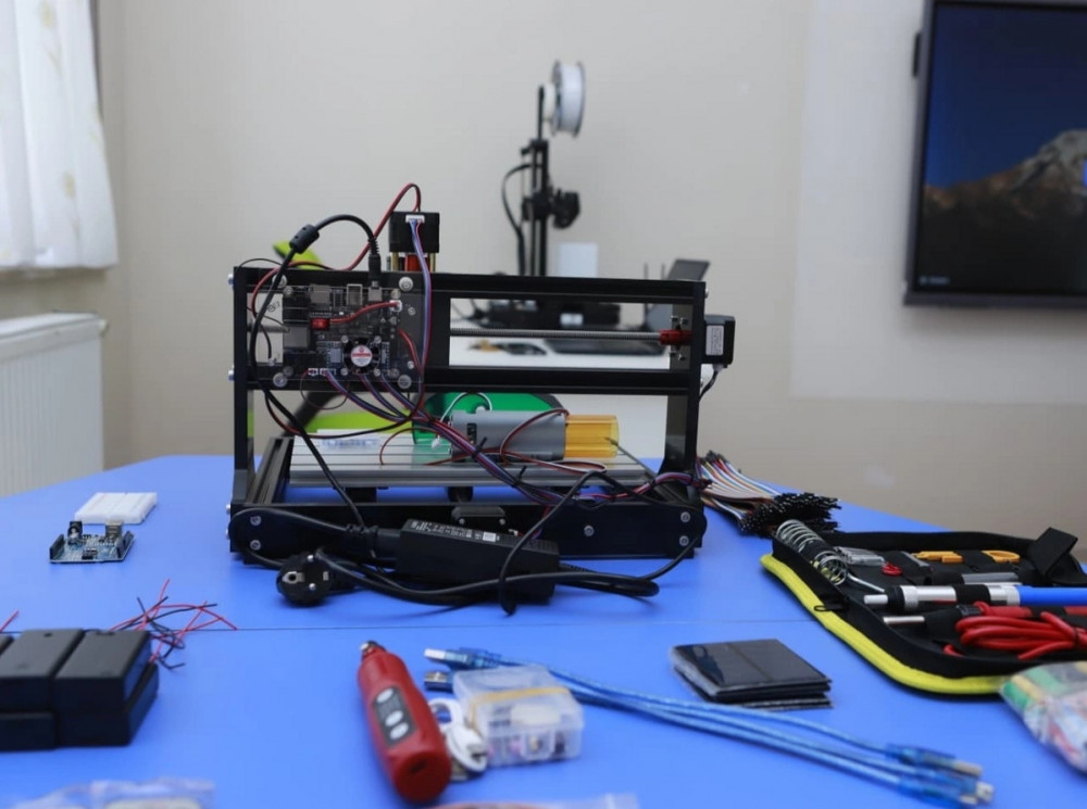 Naxçıvan məktəblərində 50 yeni STEAM otağı yaradılır<font color=red> - FOTOLAR</font>