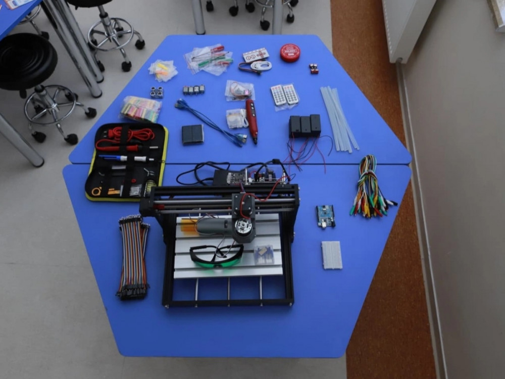 Naxçıvan məktəblərində 50 yeni STEAM otağı yaradılır<font color=red> - FOTOLAR</font>