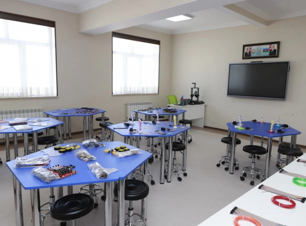 Naxçıvan məktəblərində 50 yeni STEAM otağı yaradılır<font color=red> - FOTOLAR</font>