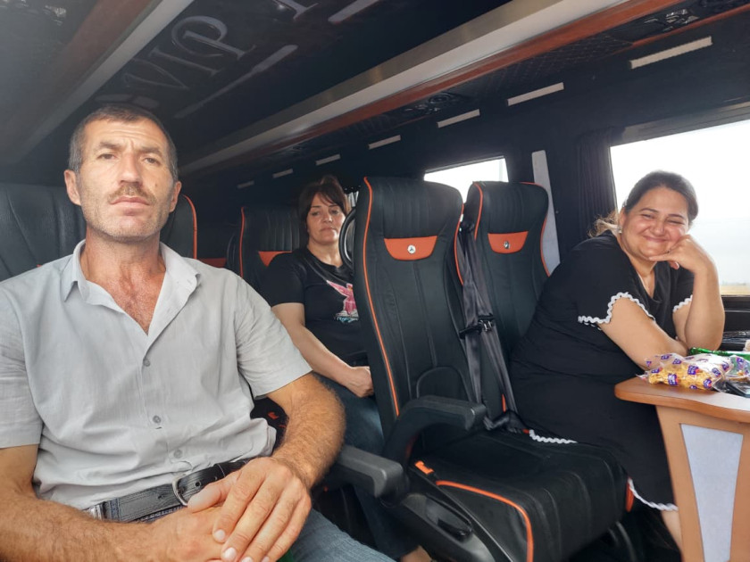 Növbəti köç karvanı Ağdərənin Vəngli kəndinə çatıb <font color='red'> - YENİLƏNİB</font><font color=red> - FOTOLAR</font>