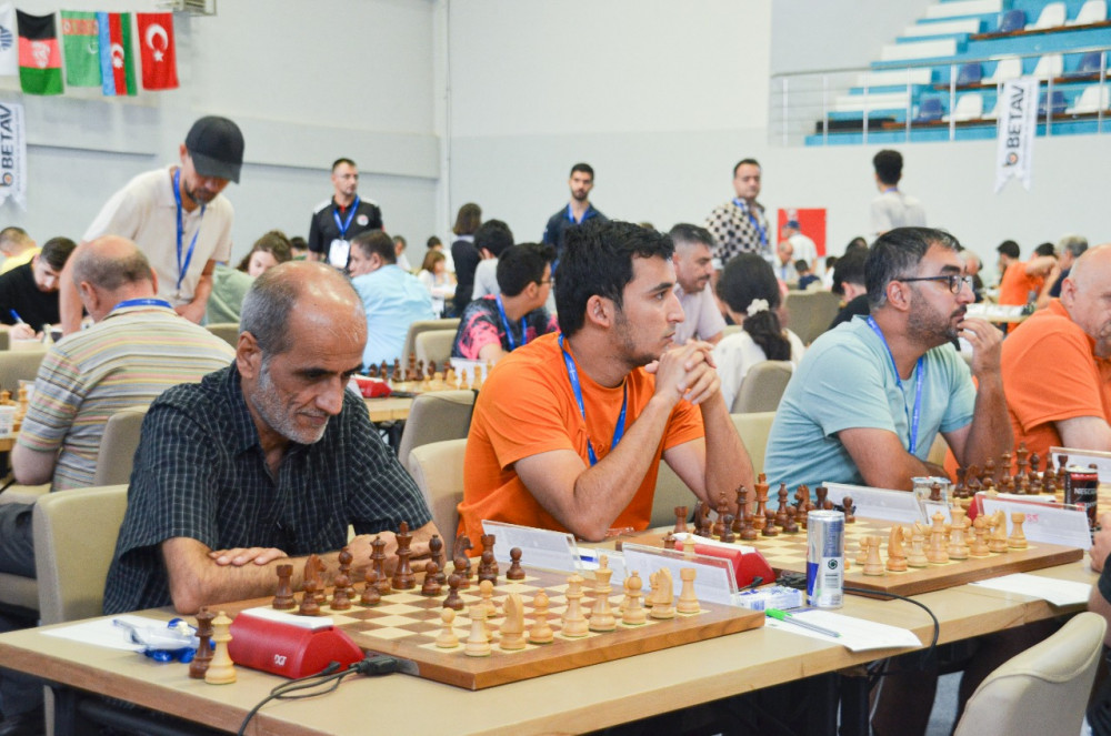 Naxçıvanlı şahmatçılar Bitlisdə keçirilən beynəlxalq turnirdə iştirak ediblər<font color=red> - FOTOLAR</font>