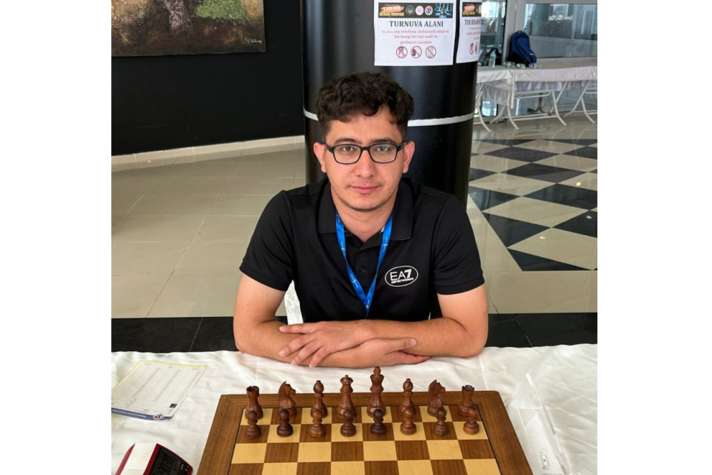 Naxçıvanlı şahmatçılar Bitlisdə keçirilən beynəlxalq turnirdə iştirak ediblər<font color=red> - FOTOLAR</font>