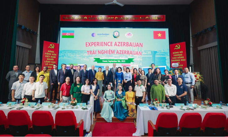 Azərbaycan və Vyetnam arasında turizm əməkdaşlığı müzakirə olunub<font color=red> - FOTOLAR</font>