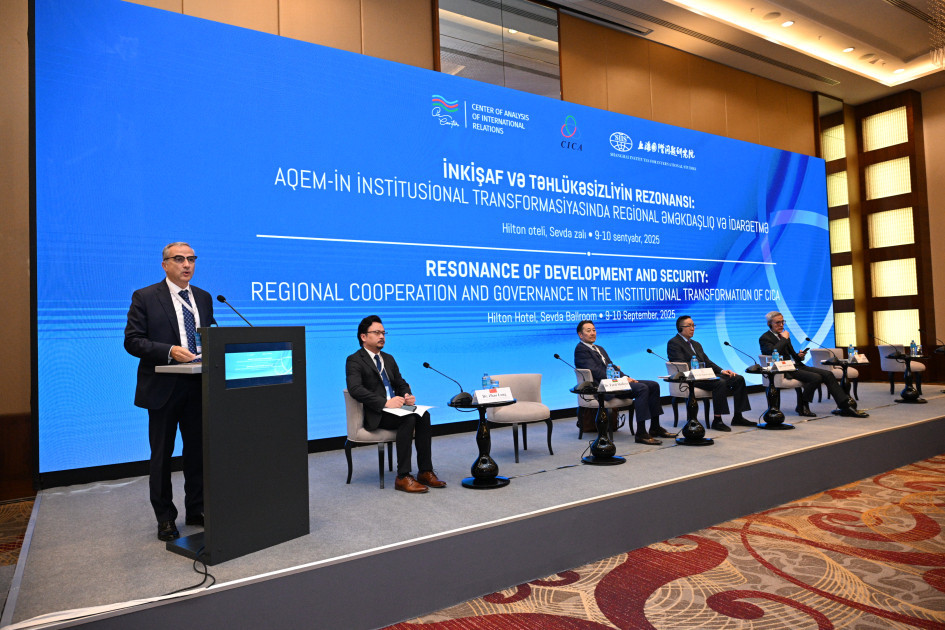 Bakıda AQEM Beyin Mərkəzləri Forumunun 13-cü toplantısı keçirilir<font color=red> - FOTOLAR</font>