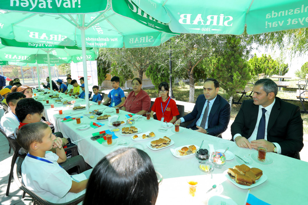 Naxçıvanda “Yay düşərgəsi”ndə iştirak edən uşaqlarla görüş keçirilib<font color=red> - FOTOLAR</font>