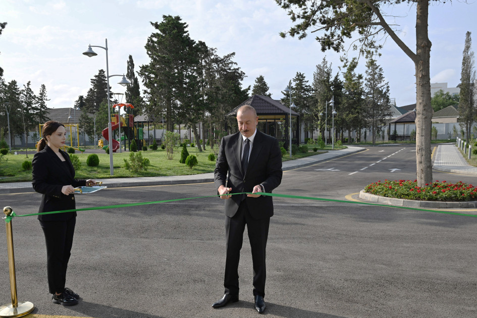 Prezident İlham Əliyev Azərbaycan Yazıçılar Birliyinin Səməd Vurğun adına Yaradıcılıq Evinin açılışında iştirak edib<font color=red> - FOTOLAR</font>