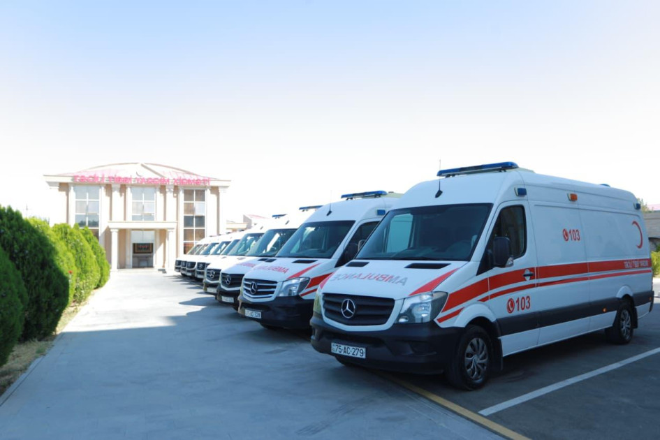Muxtar respublikada təcili tibbi yardım avtomobilləri yeni avadanlıqlarla təmin olunub<font color=red> - FOTOLAR</font>