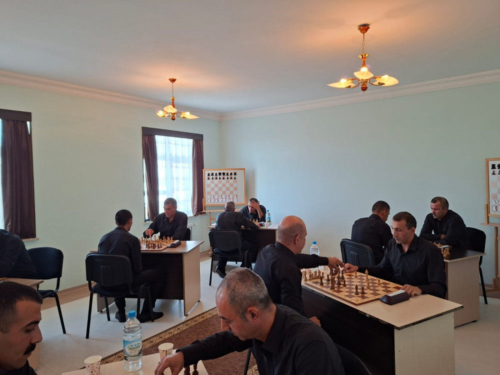 Naxçıvanda məhkumlar arasında şahmat turniri keçirilib<font color=red> - FOTOLAR</font>