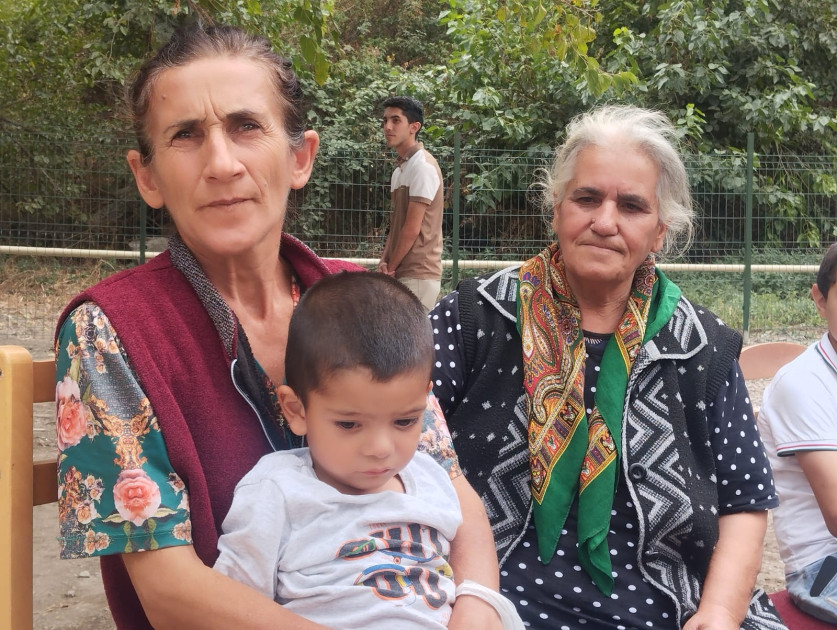 Xocalının Şuşakənd kəndinə ilk köçən 59 sakinə mənzillərin açarları təqdim edilib<font color=red> - FOTOLAR</font>