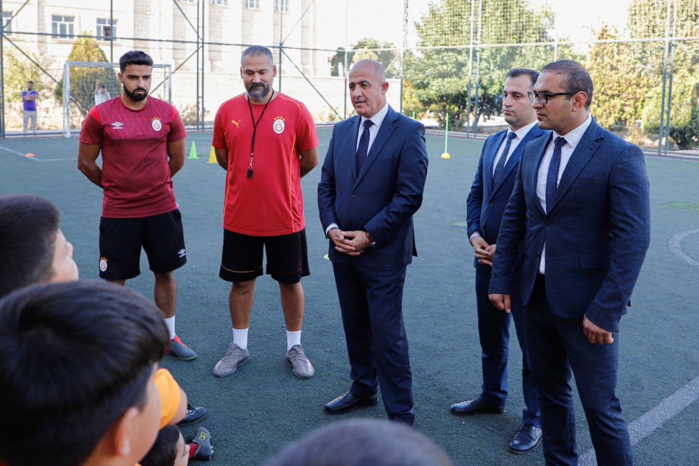 Məcid Seyidov Naxçıvanda Qalatasaray futbol məktəbini ziyarət edib<font color=red> - FOTOLAR</font>