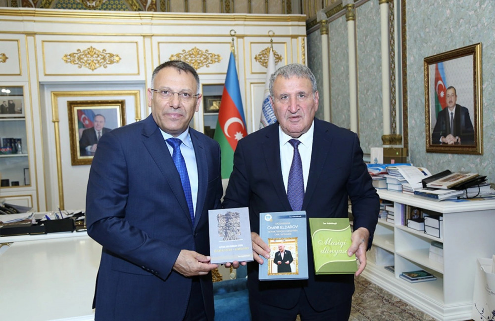 İğdır Universitetində Dədə Qorqud Azərbaycanşünaslıq Mərkəzi açıla bilər<font color=red> - FOTOLAR</font>