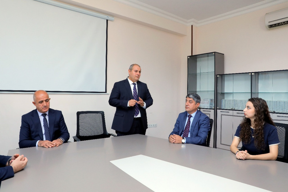 Naxçıvanda könüllülər üçün təşkil olunan beş günlük təlim başa çatıb<font color=red> - FOTOLAR</font>