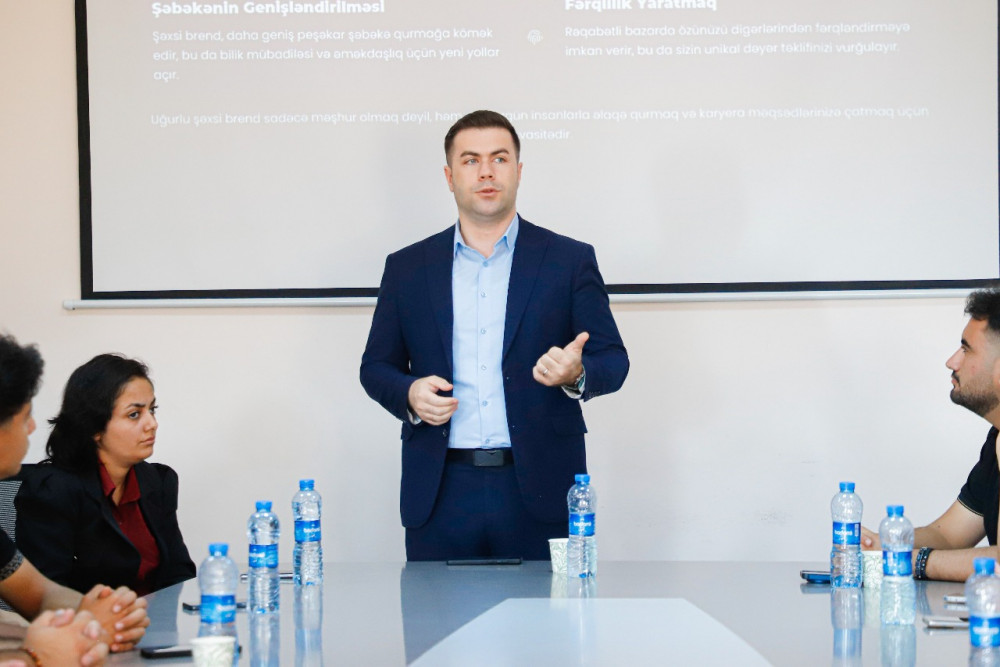 Naxçıvanda könüllülər üçün təşkil olunan beş günlük təlim başa çatıb<font color=red> - FOTOLAR</font>