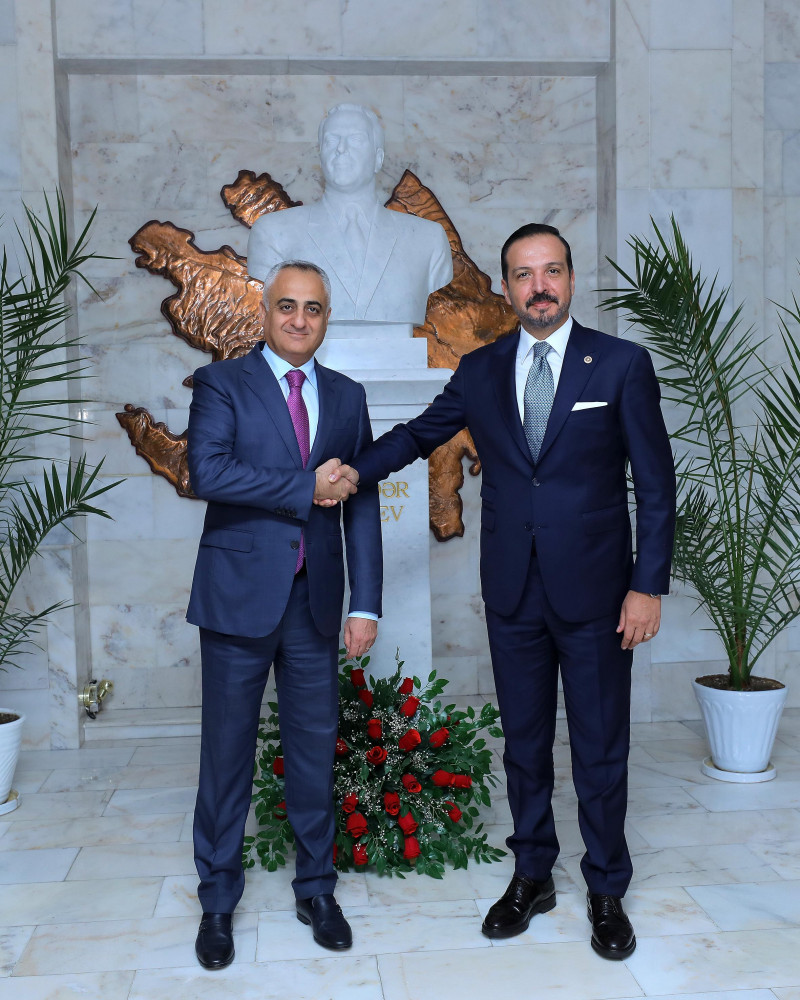 Səlahiyyətli nümayəndə Türkiyənin hakim Ədalət və İnkişaf Partiyasının sədr müavini ilə görüşüb<font color=red> - FOTOLAR</font>