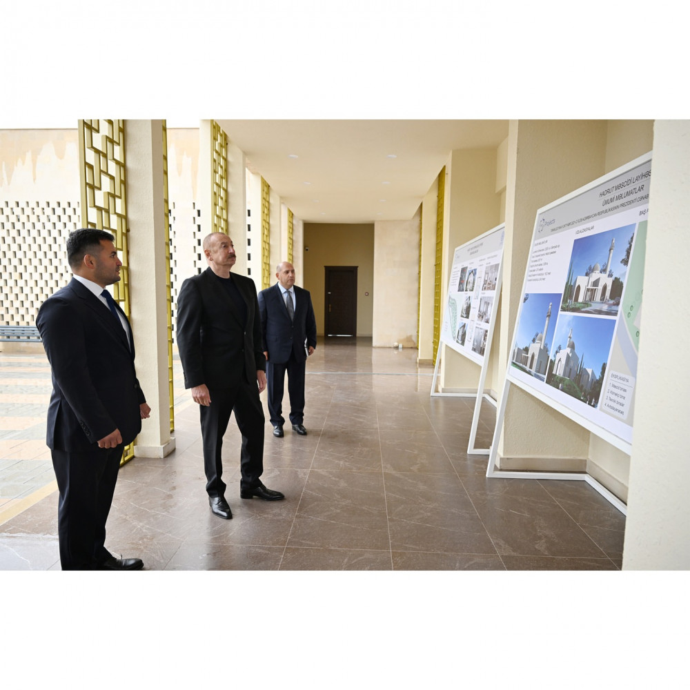 Hadrut qəsəbəsində inşa edilmiş məscidin açılışı olub<font color=red> - FOTOLAR</font>