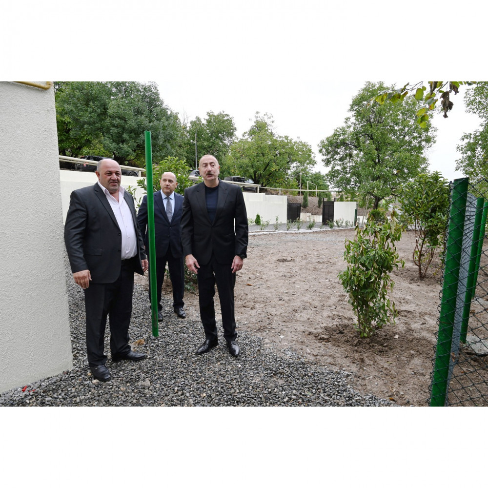 Prezident İlham Əliyev Xocavənd rayonunun Qırmızı Bazar qəsəbəsində olub<font color=red> - FOTOLAR</font>