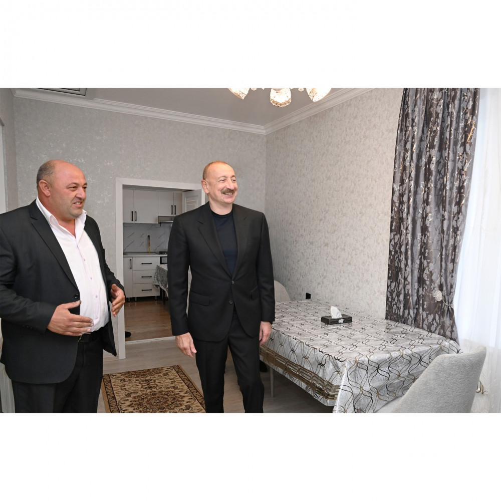 Prezident İlham Əliyev Xocavənd rayonunun Qırmızı Bazar qəsəbəsində olub<font color=red> - FOTOLAR</font>