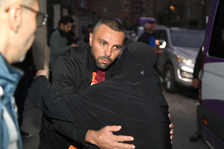 Kəlbəcər şəhərinə növbəti köç karvanı yola salınıb<font color=red> - FOTOLAR</font>