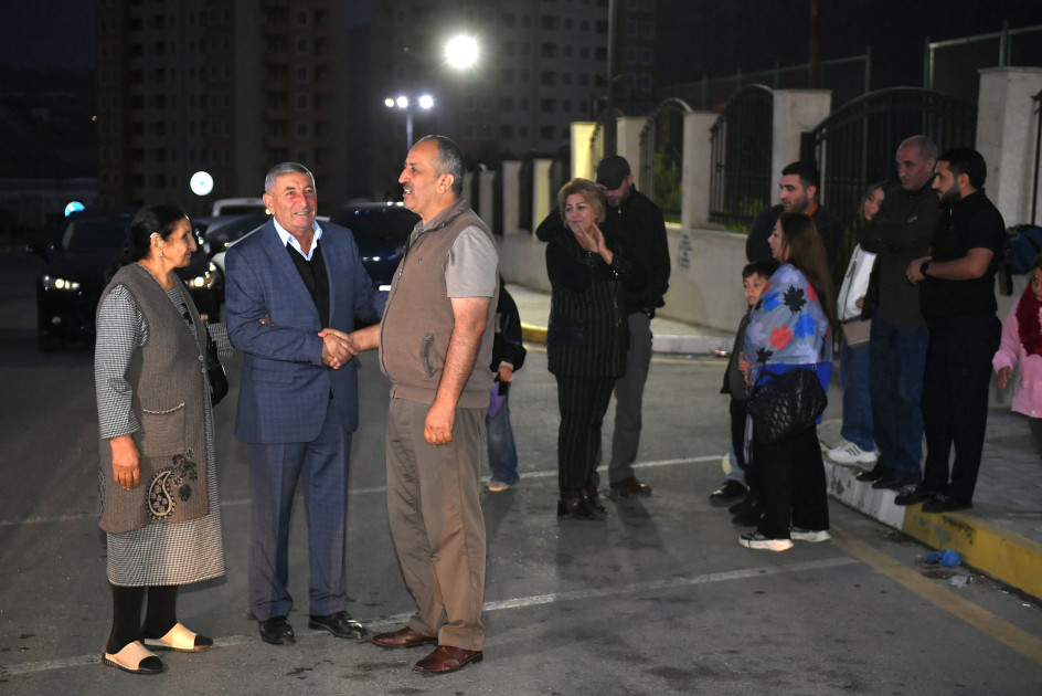 Kəlbəcər şəhərinə növbəti köç karvanı yola salınıb<font color=red> - FOTOLAR</font>