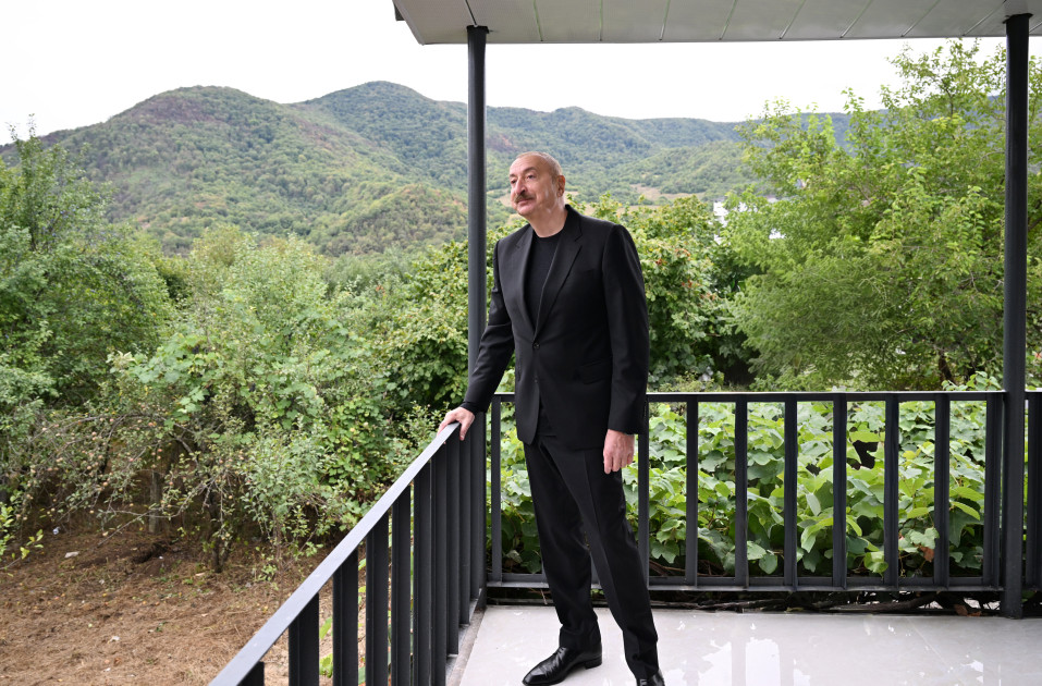 Prezident İlham Əliyev Xocalı rayonunun Badara kəndində olub<font color=red> - FOTOLAR</font>