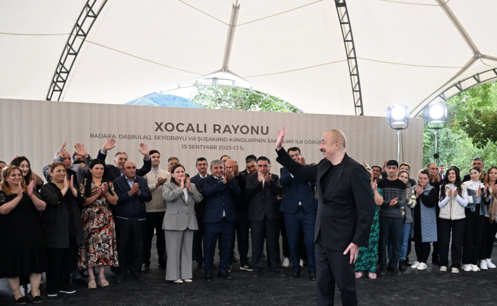 Prezident İlham Əliyev Xocalının Badara, Daşbulaq, Seyidbəyli və Şuşakənd kəndlərinin sakinləri ilə görüşüb<font color=red> - FOTOLAR</font>