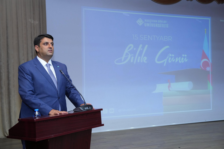 Bu il NDU-ya yüksək balla qəbul olunanların sayı 4 dəfə artıb<font color=red> - FOTOLAR</font>