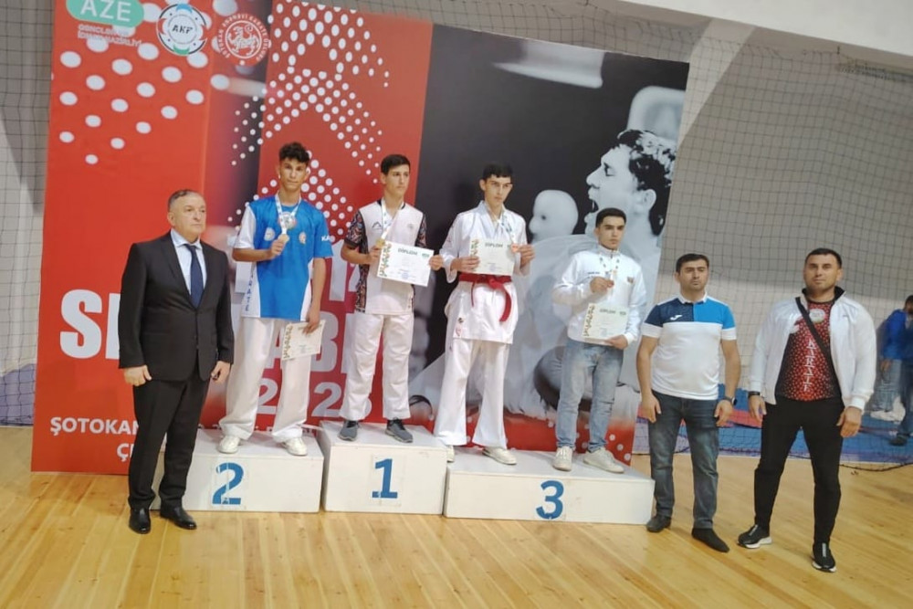 Naxçıvanlı karateçilər ölkə çempionatında uğur qazanıblar<font color=red> - FOTOLAR</font>