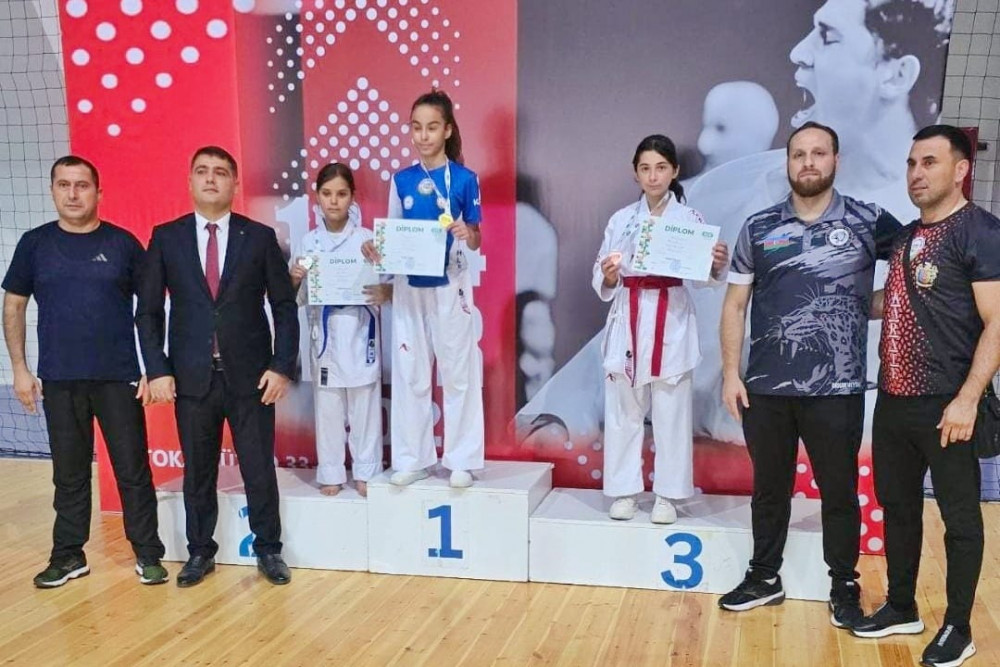 Naxçıvanlı karateçilər ölkə çempionatında uğur qazanıblar<font color=red> - FOTOLAR</font>
