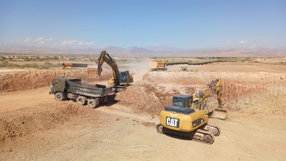 Araz çayından Nehrəm qəsəbəsinə su çəkilir<font color=red> - FOTOLAR</font>