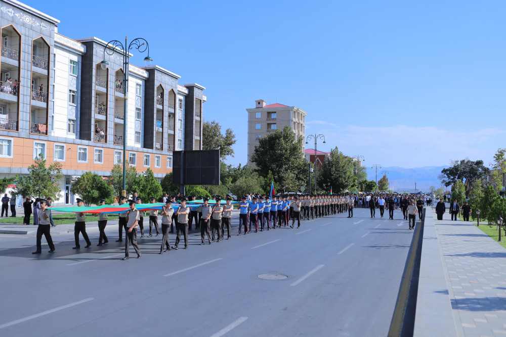 Naxçıvan şəhərində "Suverenlik yürüşü" keçirilib<font color=red> - FOTOLAR</font>