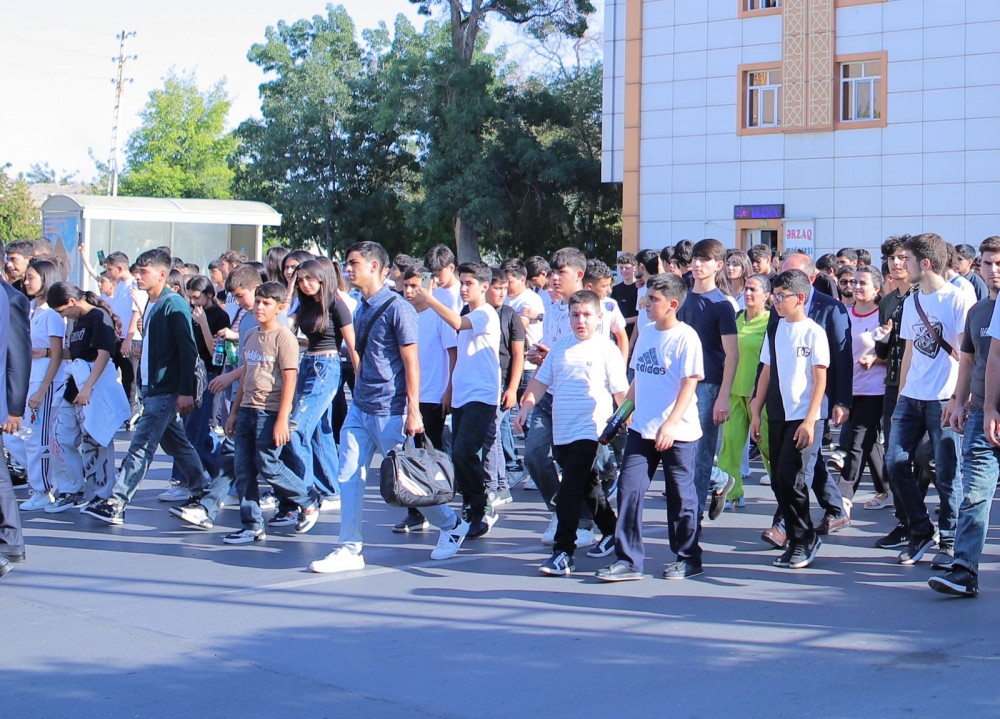 Naxçıvan şəhərində "Suverenlik yürüşü" keçirilib<font color=red> - FOTOLAR</font>