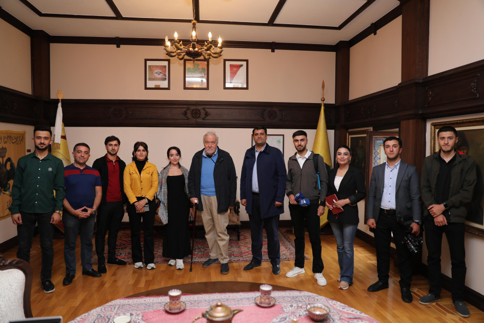 İlbər Ortaylı: Kaş ki daha çox vaxtım olardı və Naxçıvandakı bütün tarixi arxiv materiallarını tədqiq edə bilərdim<font color=red> - FOTOLAR</font>